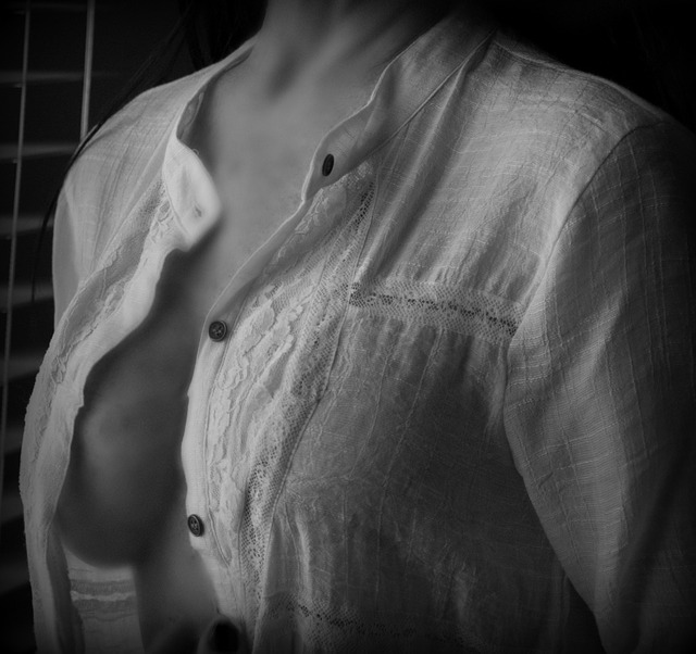 woman-683334_640.jpg